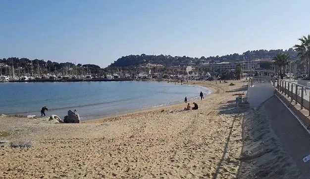 Spacious Marina & See View Appartment Cavalaire-sur-Mer Francie